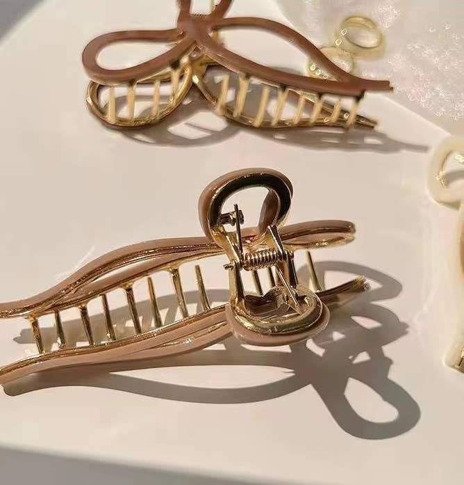 Festive Bow Gold Claw Clip 