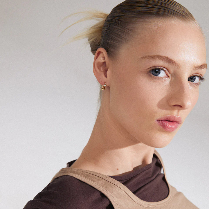 Penelope Wave Hoop Earrings