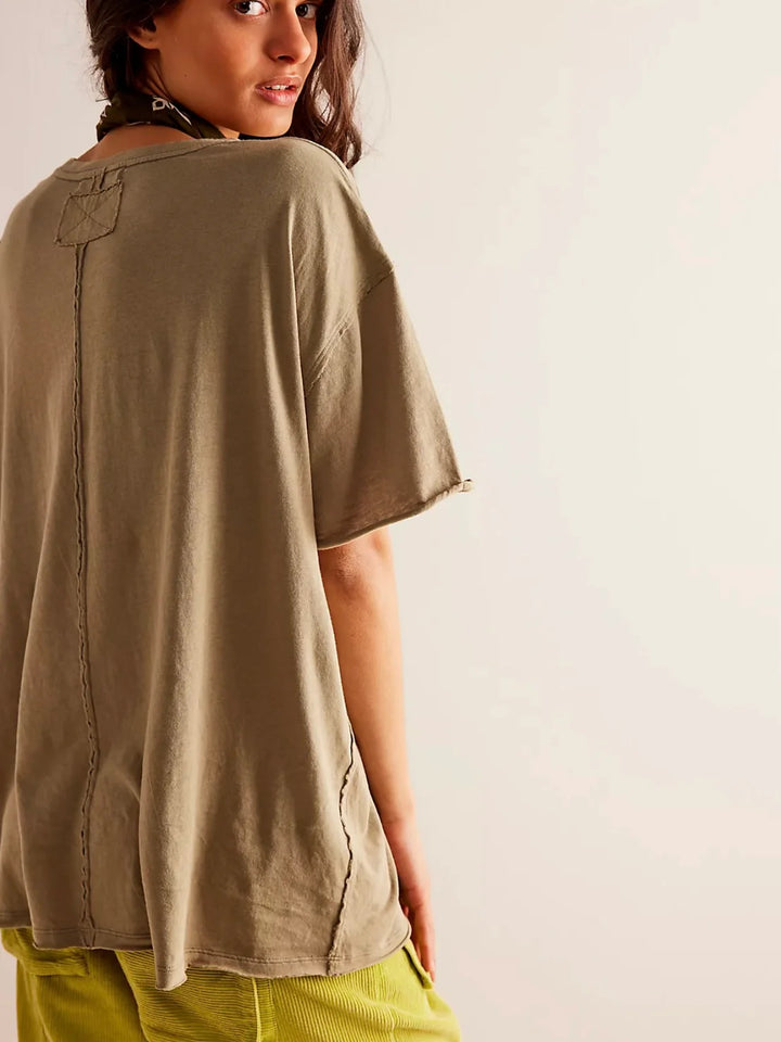 Nina Tee