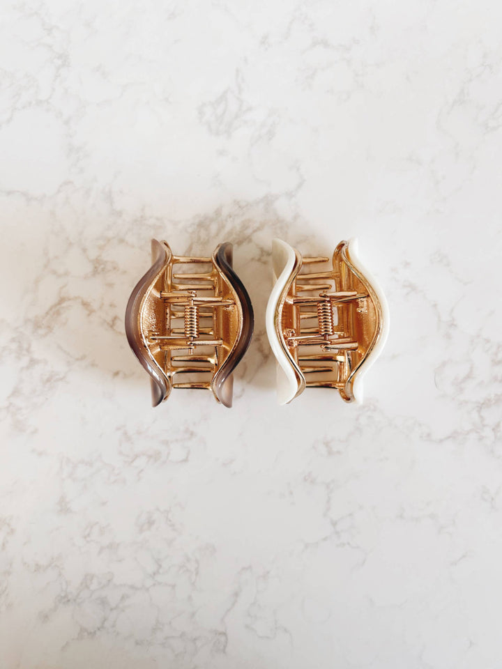 Retro and Gold Claw Hair Clip 