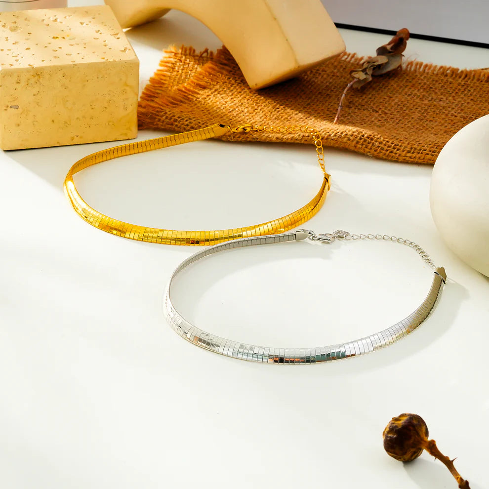 Anji Necklace