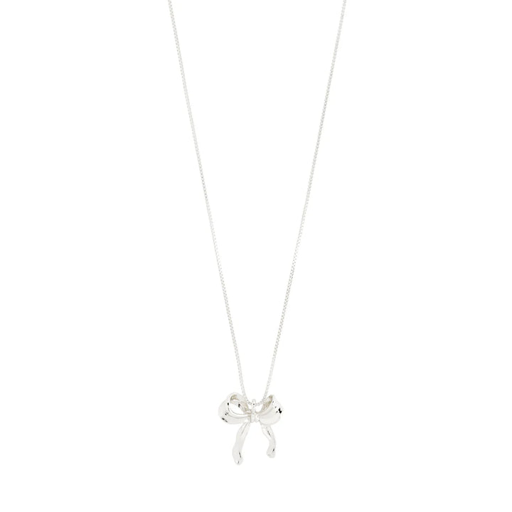 Cassian Necklace