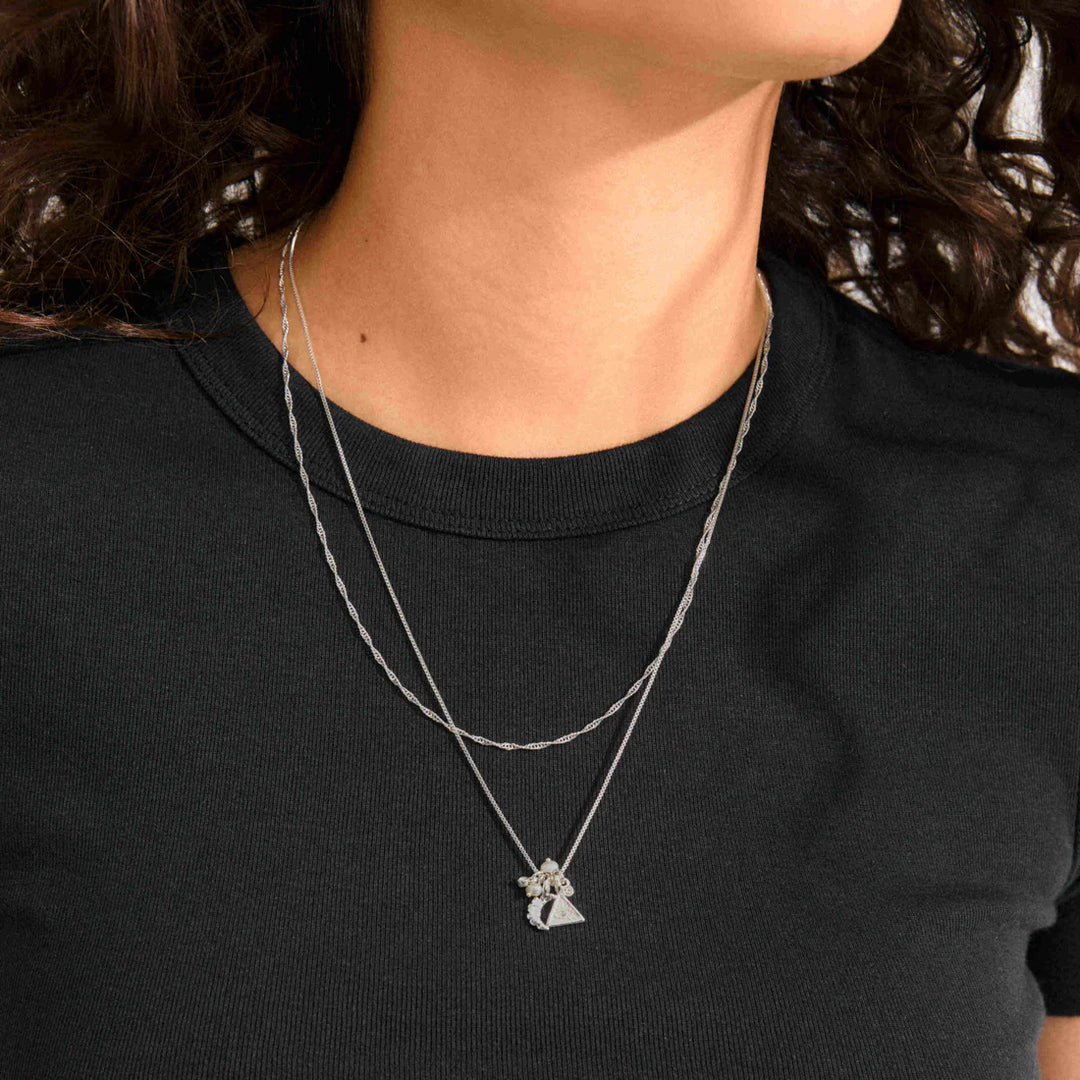 Between Necklace Set