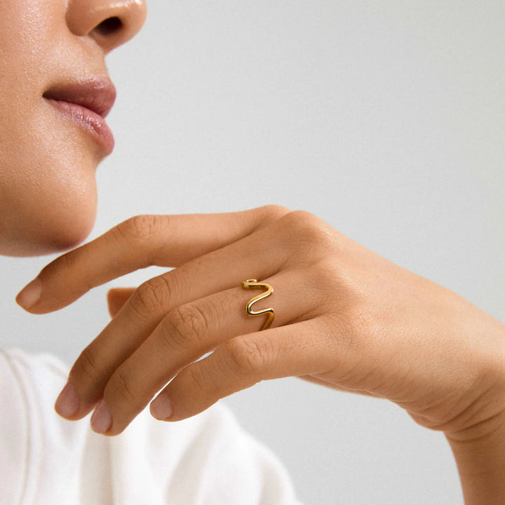 Lulu Stacking Ring- Gold