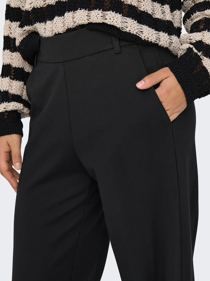 Calie Poptrash Straight Pant