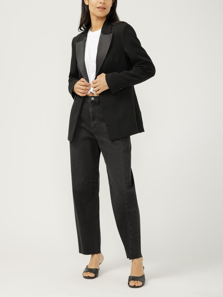 Slim Barrel High Rise Jean