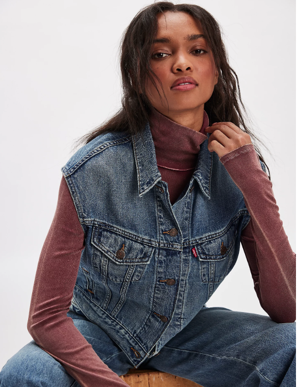 Shrunken 90s Vest