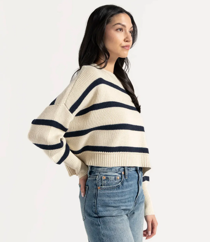 Sumire Crewneck Pullover