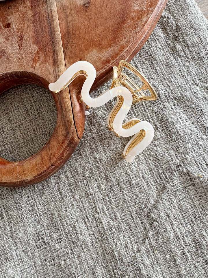 Wavy Gold Claw Clip 