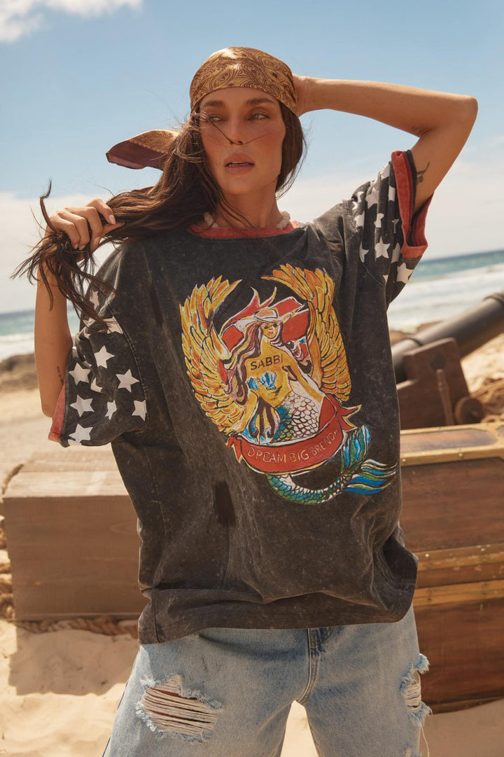 Dream Big Brenda Tee - Black