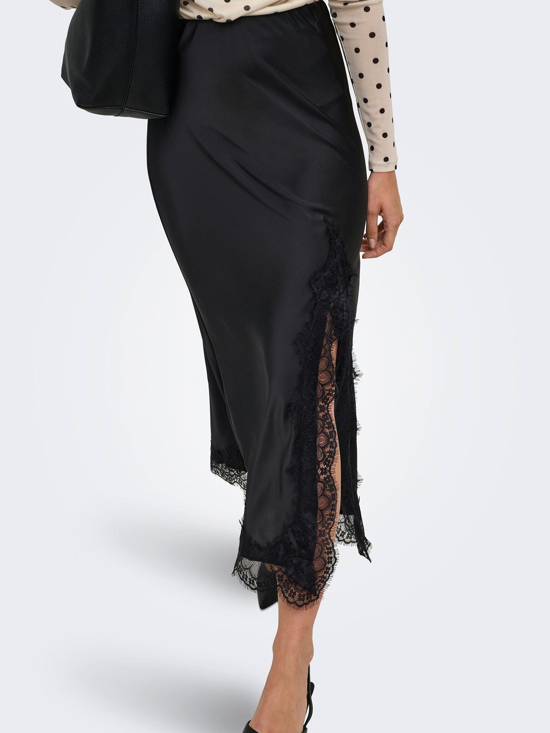 Menu Long Lace Skirt