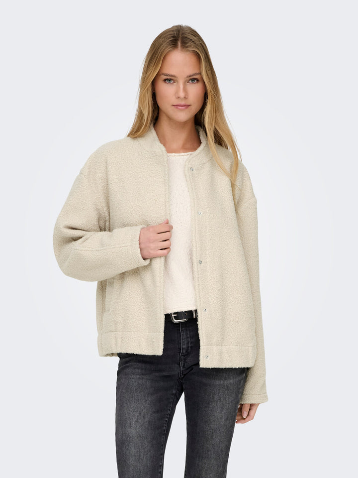 Gigi Bomber