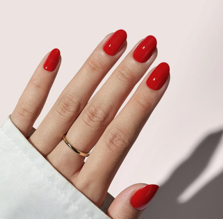 Poppy- Short Oval