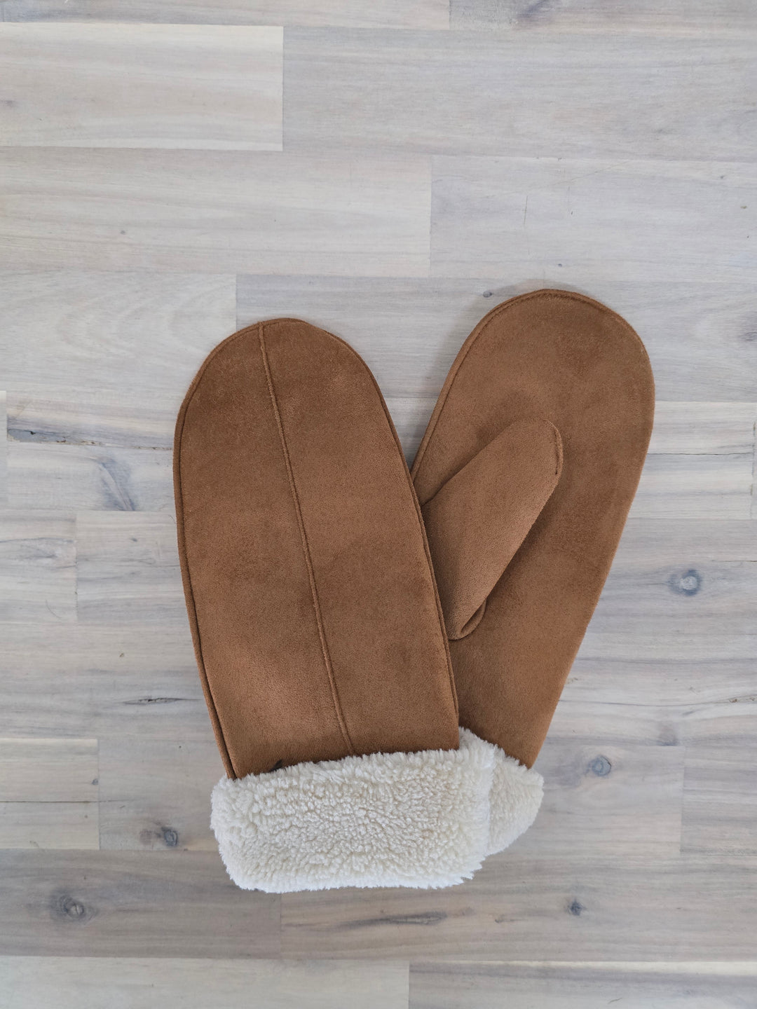 Nicki Mittens