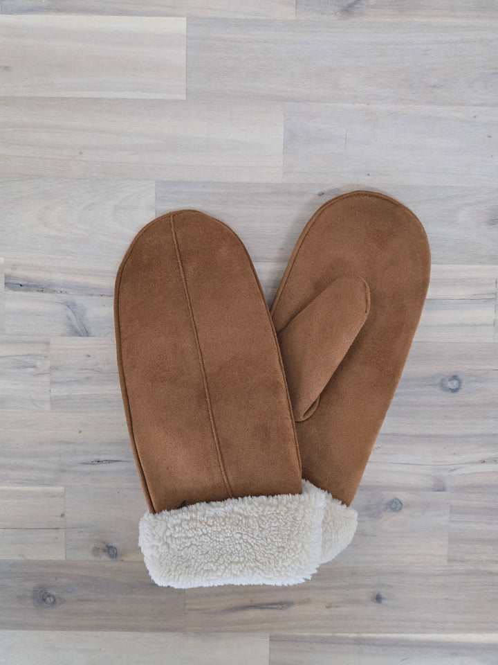 Nicki Mittens