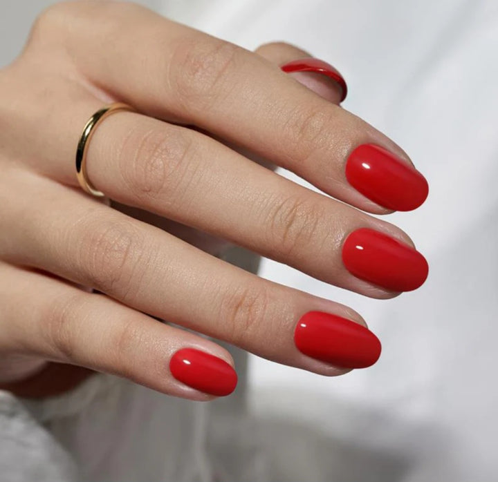 Poppy- Short Oval