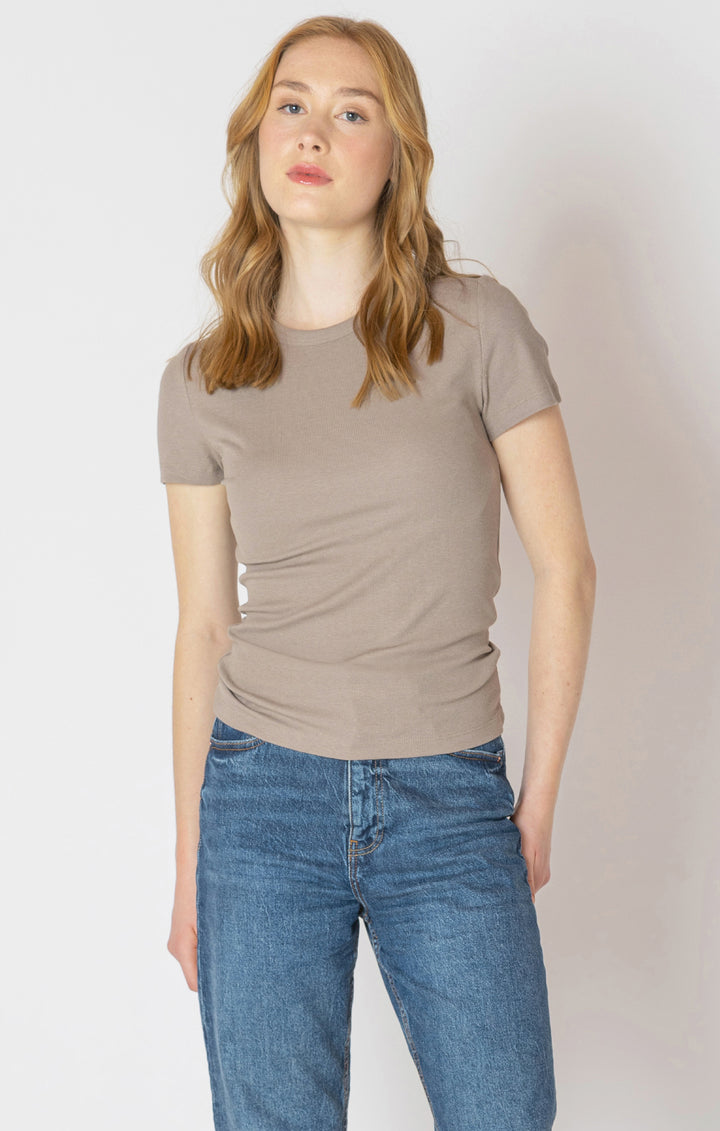 Ali Basic Ribbed Tee