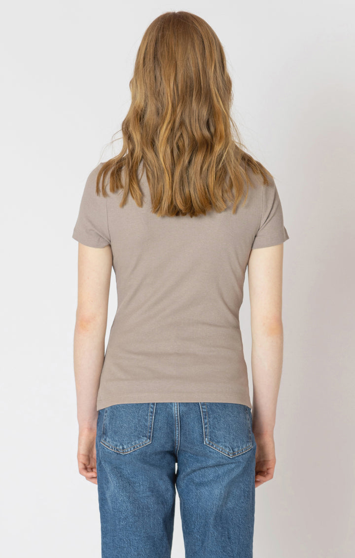 Ali Basic Ribbed Tee