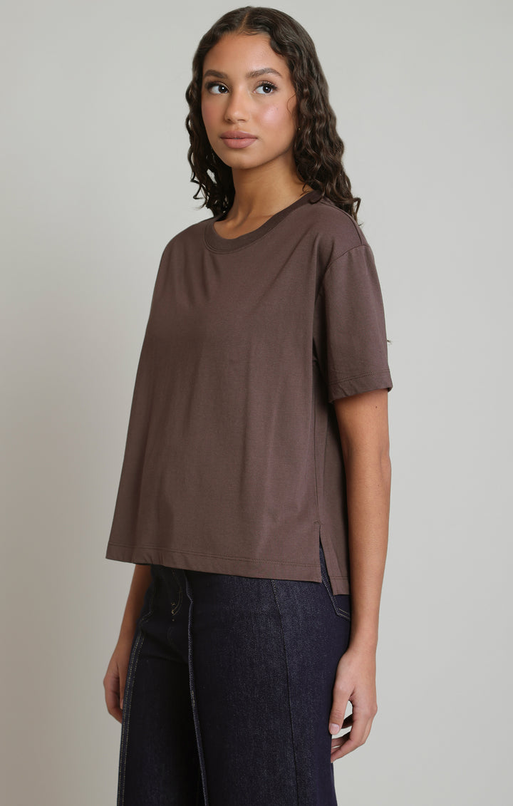 Layla Essential Tee